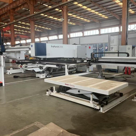 Tongkuai 2000 Cnc Punching Machine